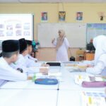 MIN 6 Model Banda Aceh Melakukan Supervisi Guru